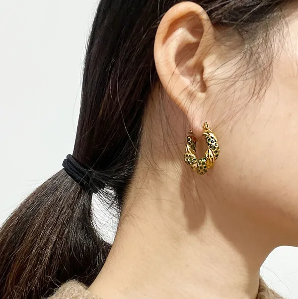 Gold_Bling_Earrings_For_Women